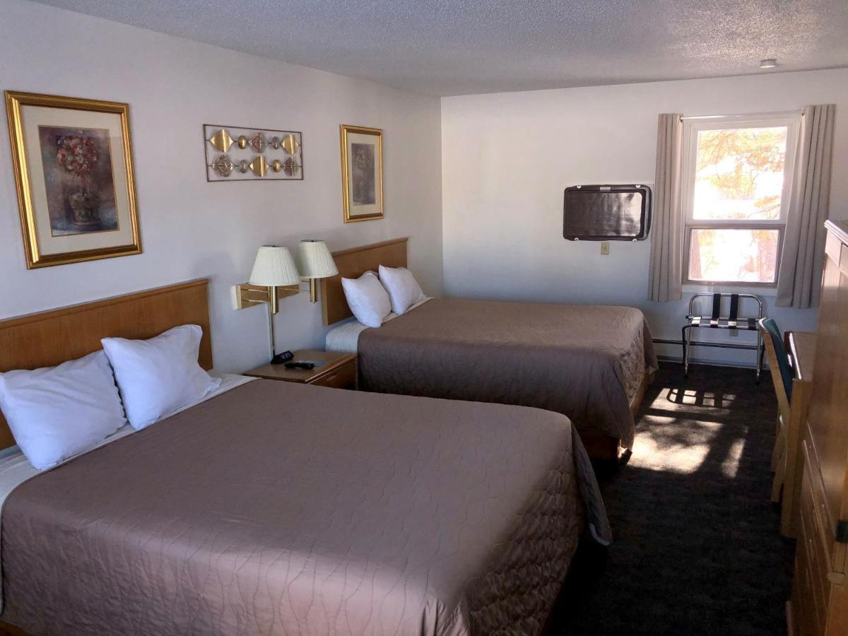 Budget Host Inn Ironwood Esterno foto