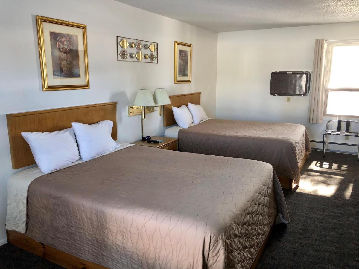 Budget Host Inn Ironwood Esterno foto