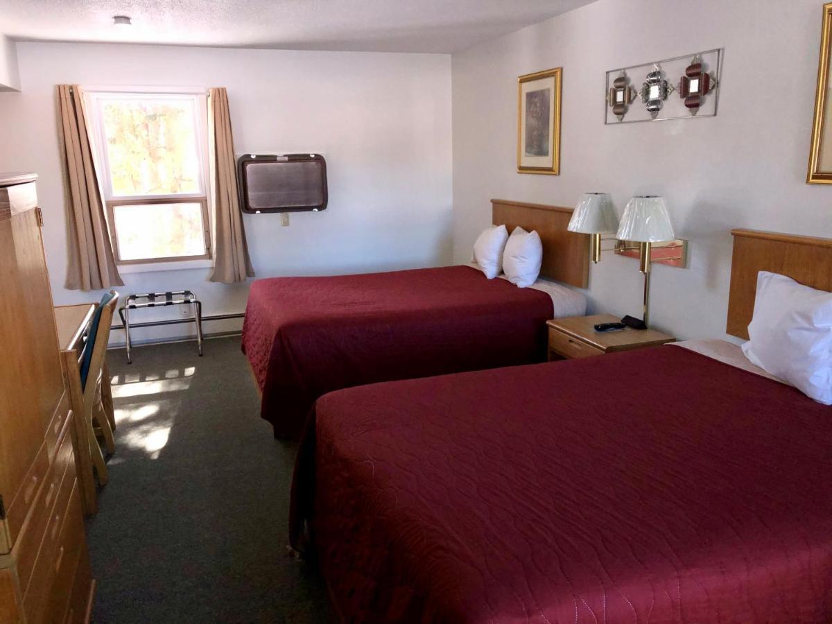 Budget Host Inn Ironwood Esterno foto