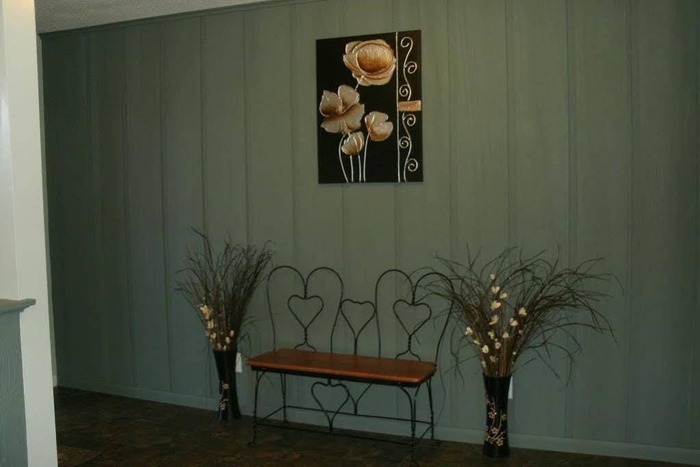 Budget Host Inn Ironwood Esterno foto