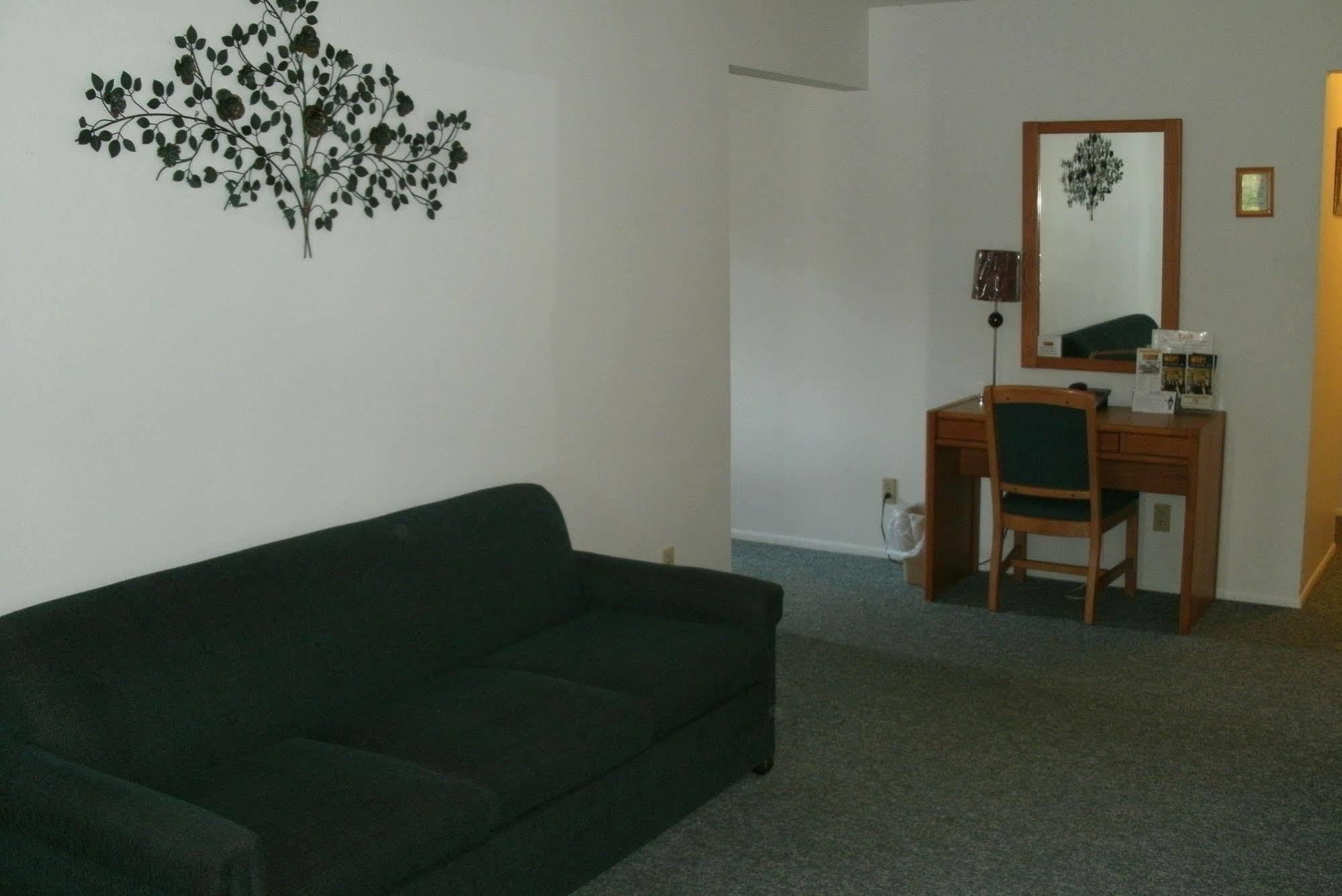 Budget Host Inn Ironwood Esterno foto