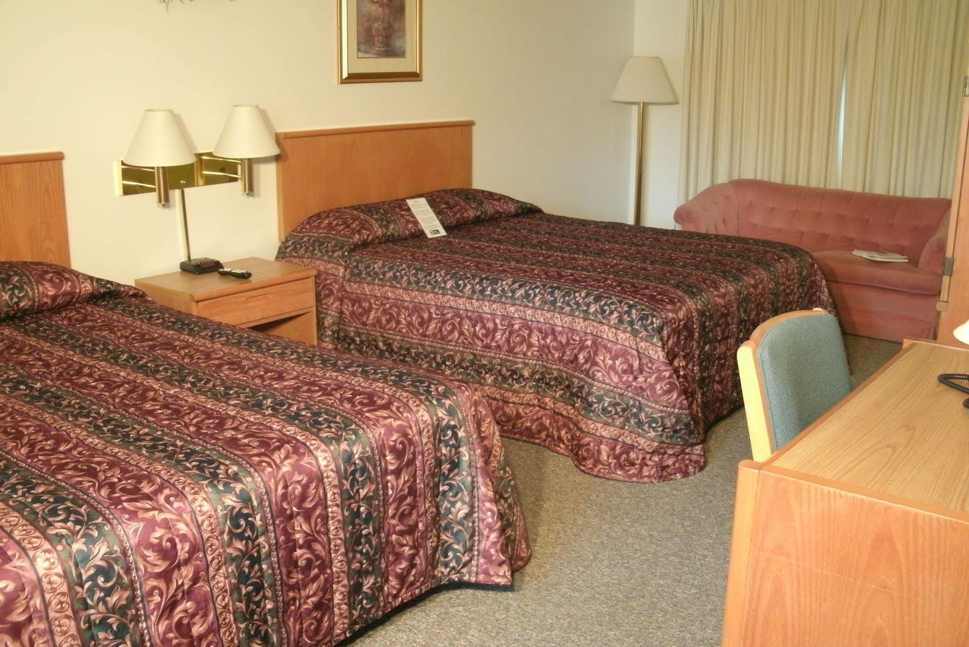 Budget Host Inn Ironwood Esterno foto